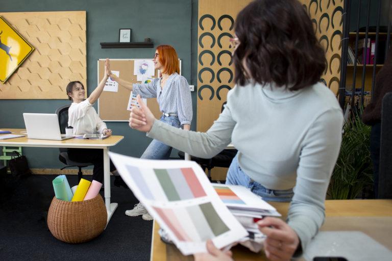 Ambiente de trabalho saudável: como criar e quais são as características?
