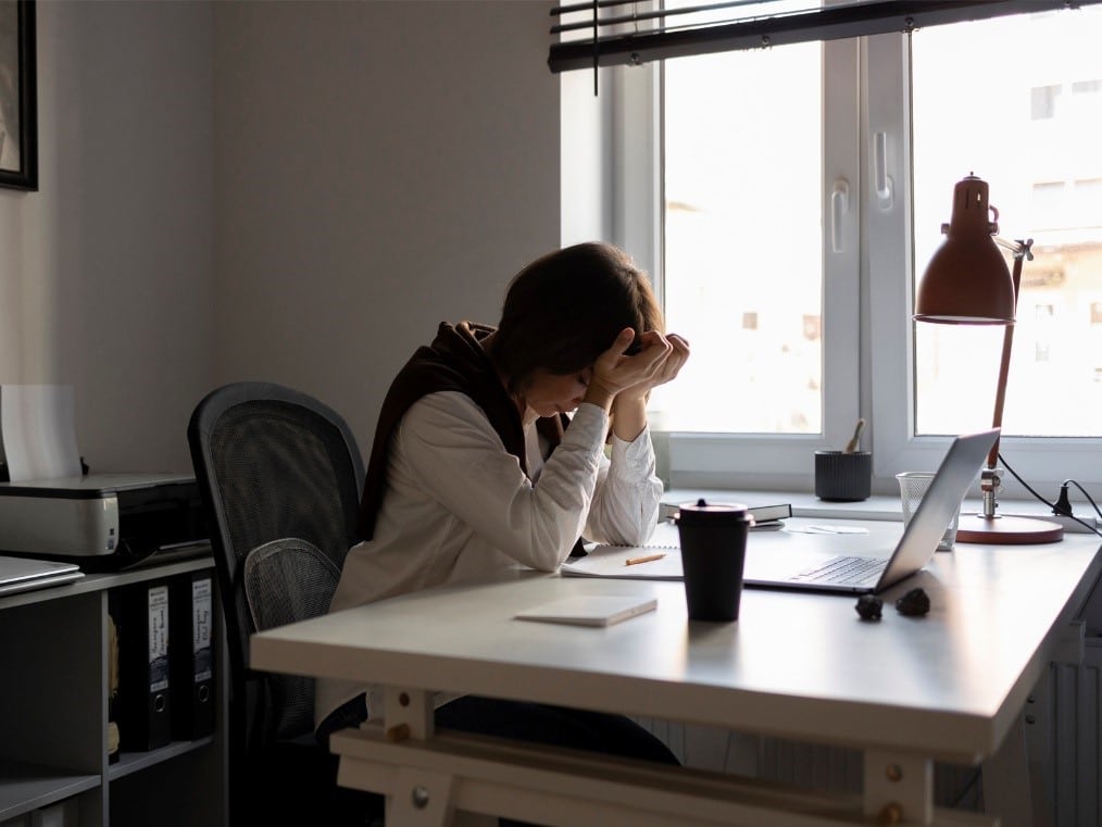 Ansiedade x trabalho: como lidar com a ansiedade na vida profissional?