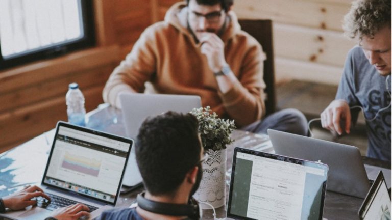 Como Criar Uma Rotina De Trabalho Saudável E Produtiva